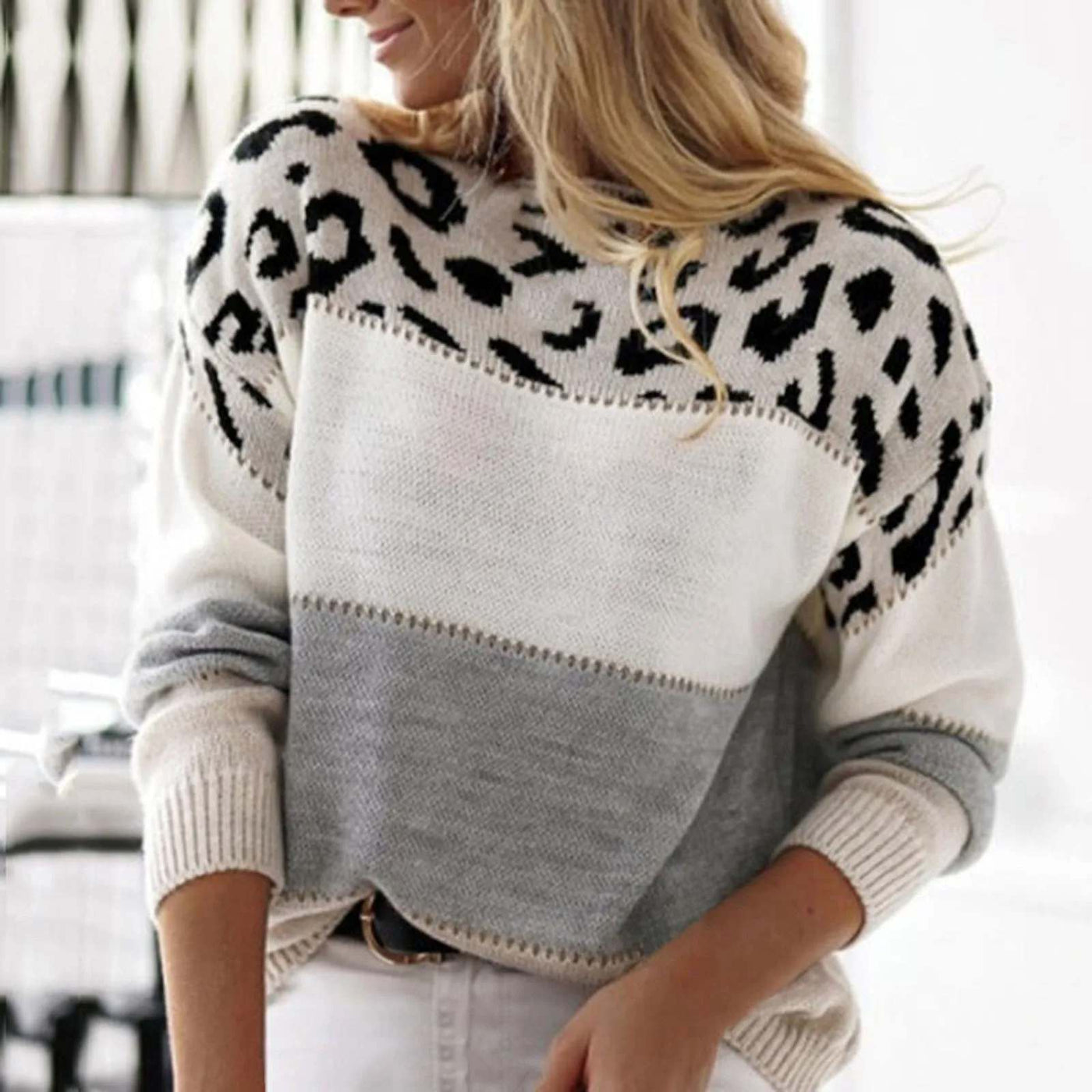 Lucy™ - Styllish Leopard Print Sweater