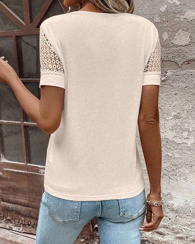 Emily™ -  T-Shirt V-Neck Lace