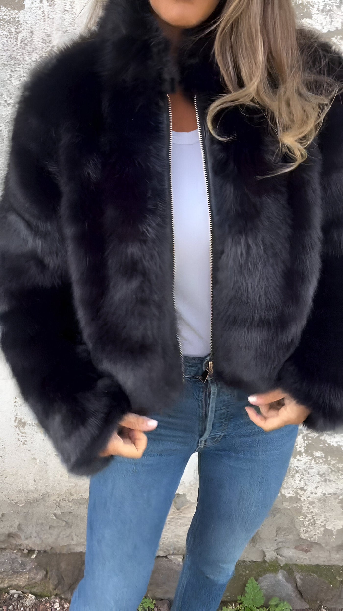 Lily™ - Stylish Luxurious Fur Coat