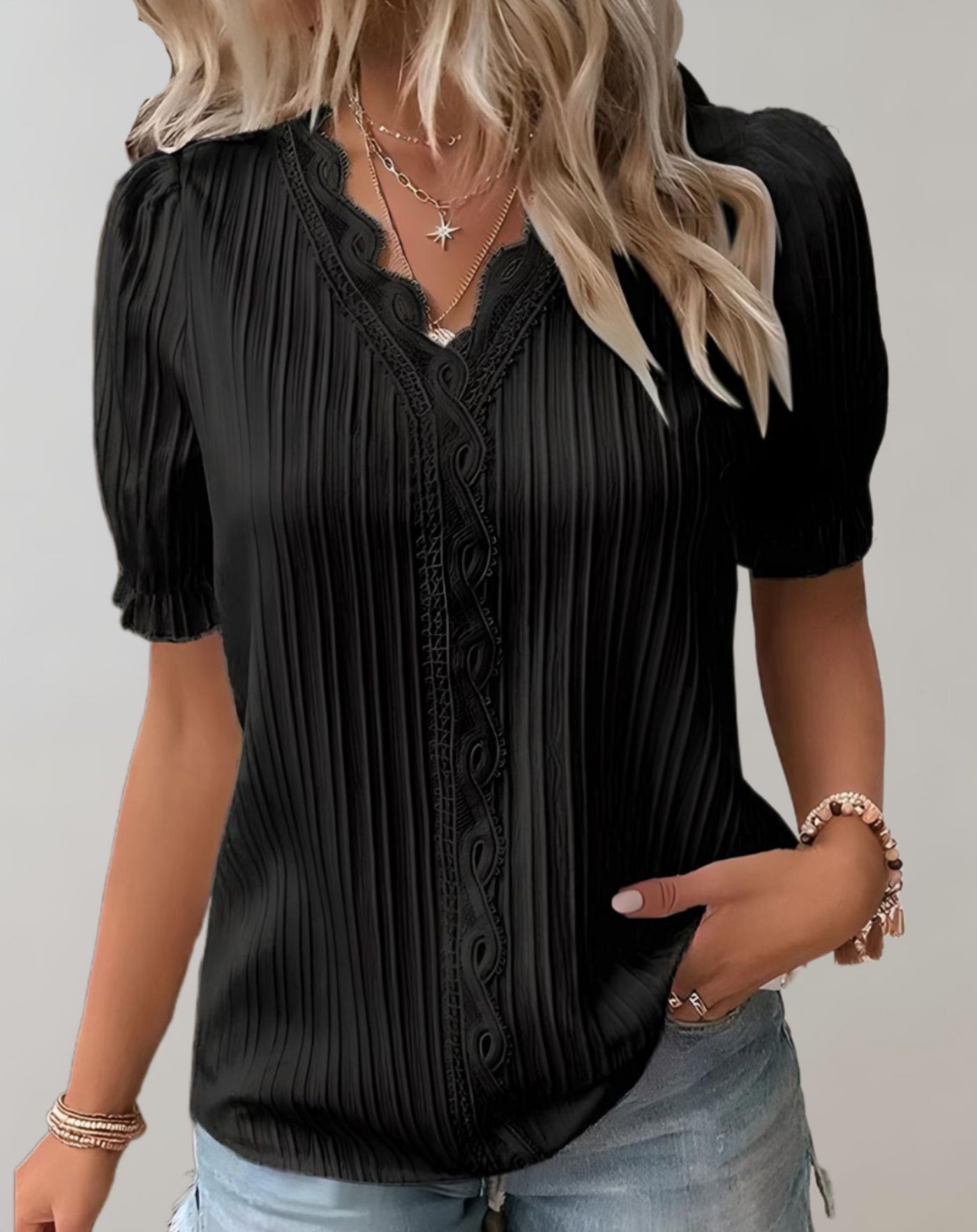 Tahlia™ - Loose-Fitting Top with Patchwork