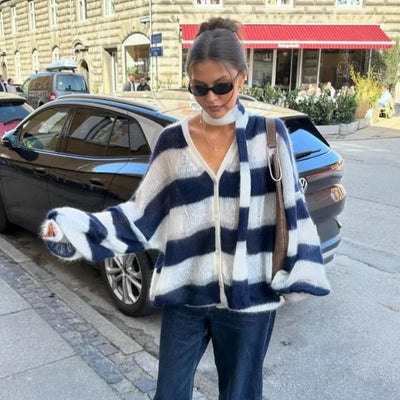 Aurora™ - Comfortable Striped Knitted Cardigan With Scarf