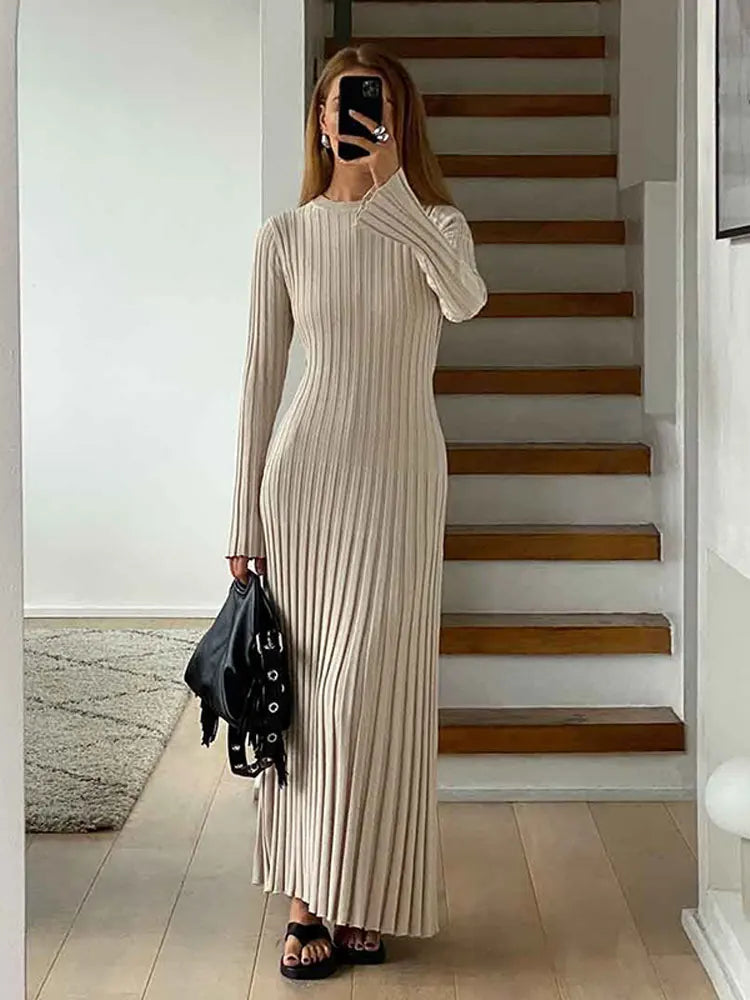 Sophia™ - Elegant Knitted Maxi Dress