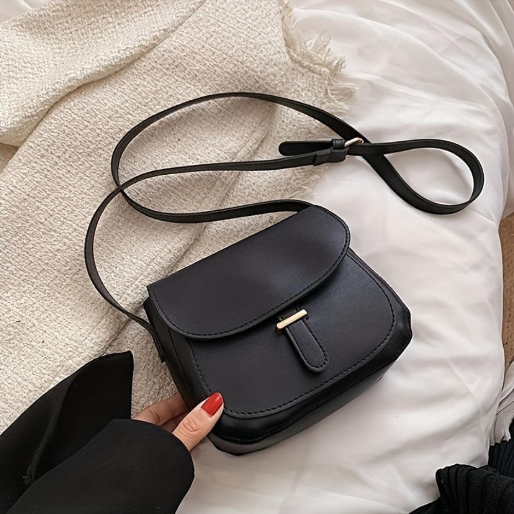 Aria™ - Elegant Saddle Crossbody Bag